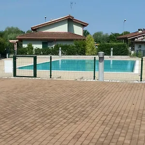  Appartamento Peschiera Vacanze Italia